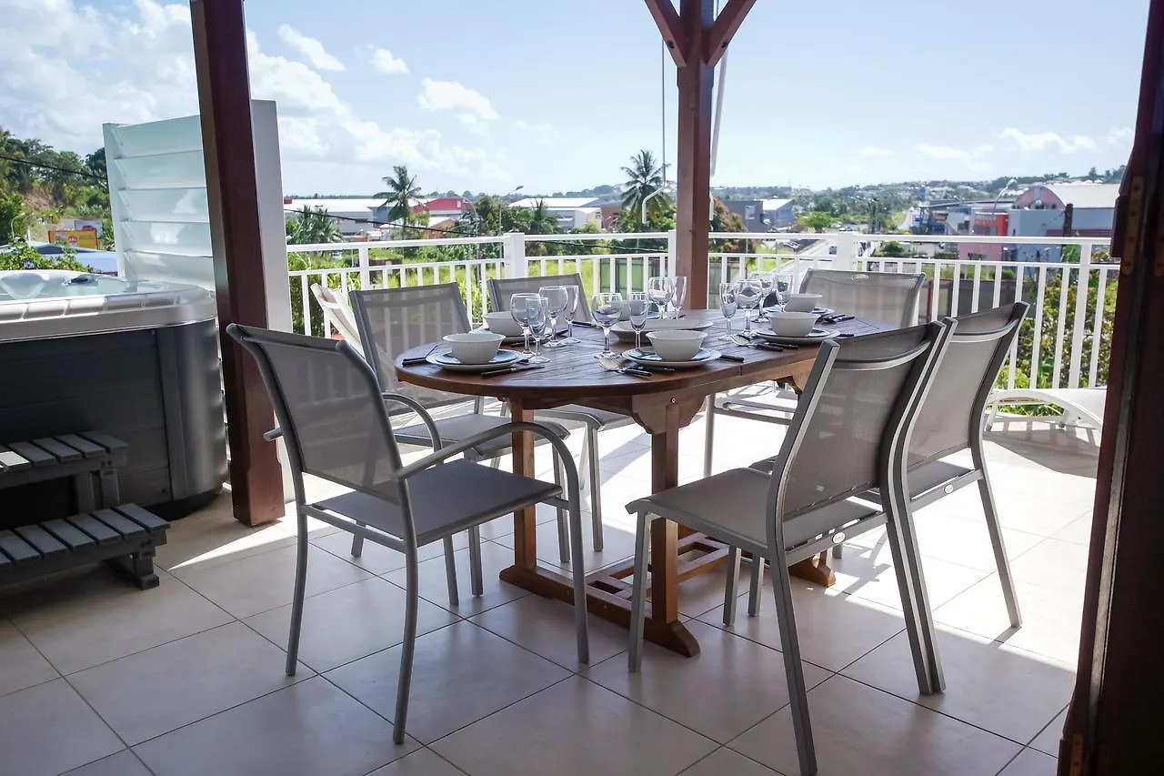 Villa Les Balisiers Petit-Bourg